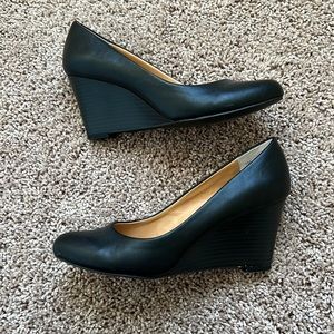 Black a.n.a wedges size 7